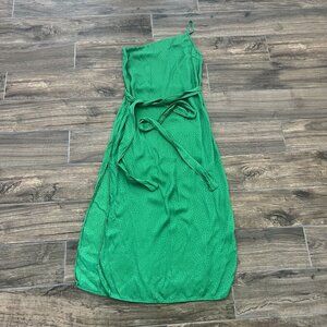 bcbg maxazria dressgreen maxi polka dot belted Asymmetrical Size Small  Green
